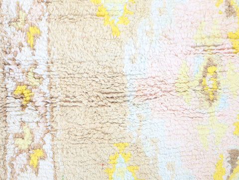 Tazrimut Vintage Moroccan Rug 5'8" x10'7"