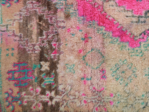 Issilt  Vintage Moroccan Rug  5'1" x9'6"