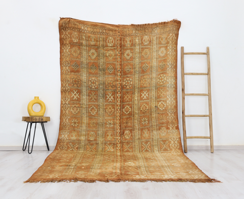 Taziri Vintage Moroccan Rug  5'6" x 10'4"