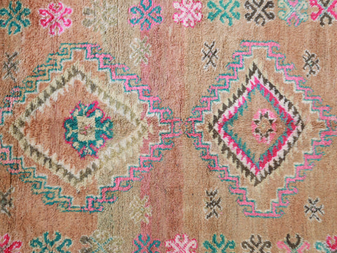 Ighil Vintage Moroccan Rug  6'0" x10'0"