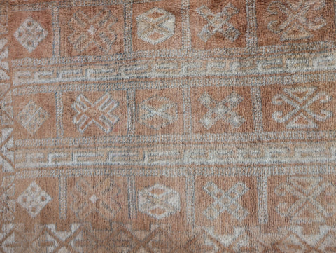 Taziri Vintage Moroccan Rug  5'6" x 10'4"