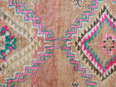 Ighil Vintage Moroccan Rug  6'0" x10'0"