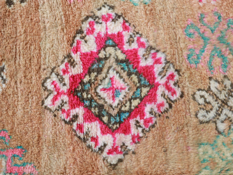 Ighil Vintage Moroccan Rug  6'0" x10'0"