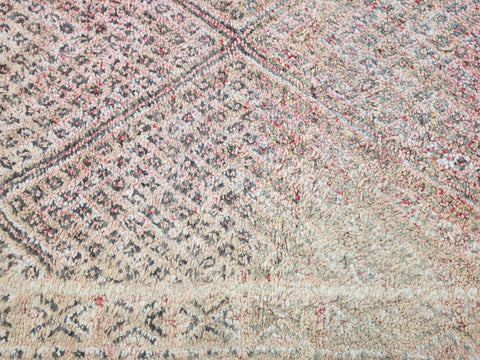 Bammu Vintage Moroccan Rug  7'0" x 11'1"