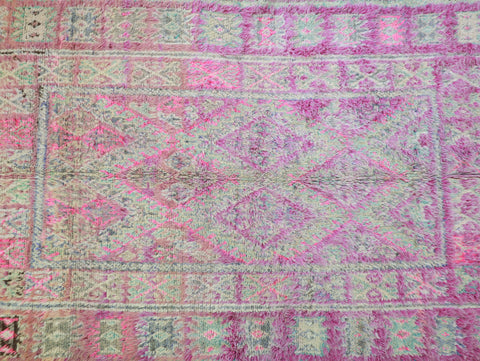 Urigh Vintage Moroccan Rug  6'0" x10'4"