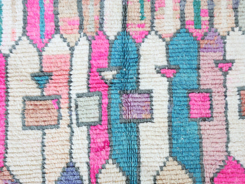 Izmarten Moroccan Rug 6'6" x 10'0"