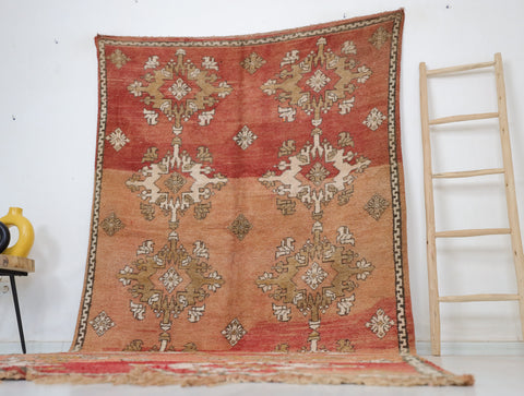 Tawargit Vintage Moroccan Rug 5'7" x 11'2"