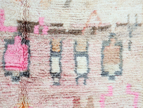 Tiwelt Moroccan Rug 4'8" x 8'3"