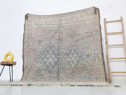 Titrit Vintage Moroccan Rug  6'7" x10'5"