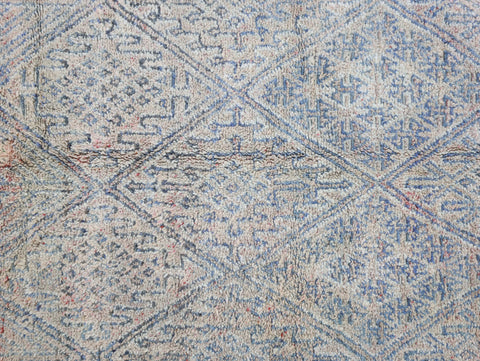 Titrit Vintage Moroccan Rug  6'7" x10'5"