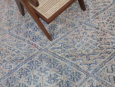 Titrit Vintage Moroccan Rug  6'7" x10'5"