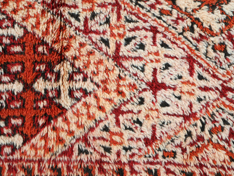 Tawzalt Vintage Moroccan Rug 5'9" x 10'6"