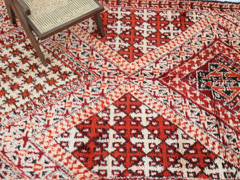 Tawzalt Vintage Moroccan Rug 5'9" x 10'6"