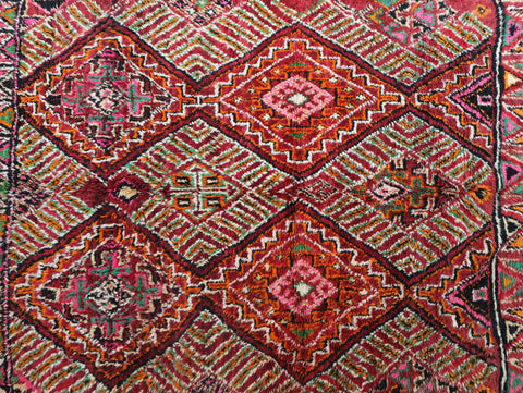 Tassekurit Vintage Moroccan Rug 6'4" x 9'5"