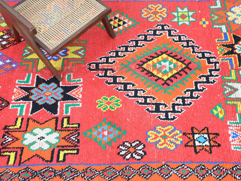 Hinan Vintage Moroccan Rug 5'7" x 10'0"