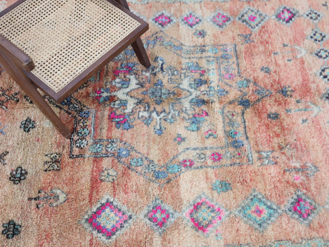 Taluft Vintage Moroccan Rug 5'1" x 7'7"