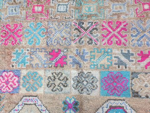 Tazrin Vintage Moroccan Rug 6'6" x 13'9"