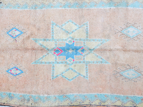 Amoula Moroccan Rug 5'2" x 8'2"