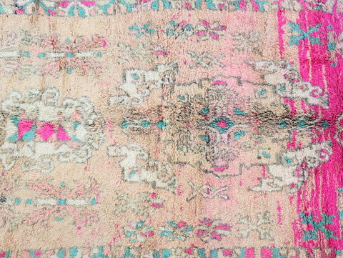 Arrawen Vintage Moroccan Rug 6'7" x 11'5"