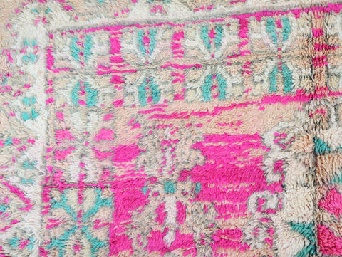 Arrawen Vintage Moroccan Rug 6'7" x 11'5"
