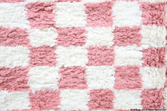 Tinnuvga Moroccan Checkered Rug 2'5" x 4'0"
