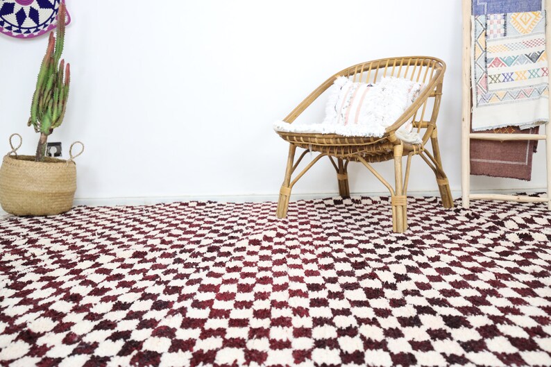 Tamza Moroccan Checkered Rug 6'5" x 10'0"