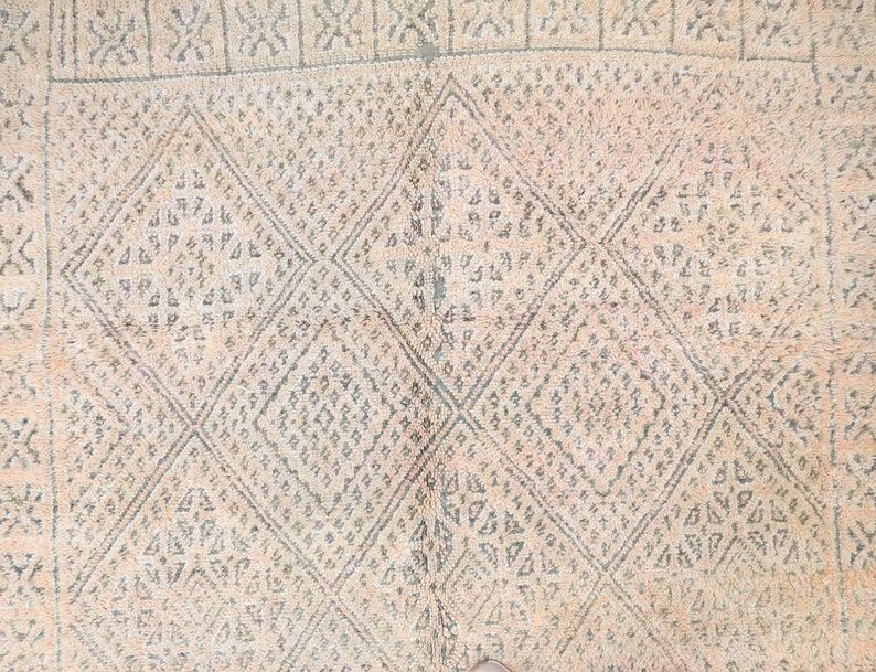 Takama Vintage Moroccan Rug 6'1" x 9'5"