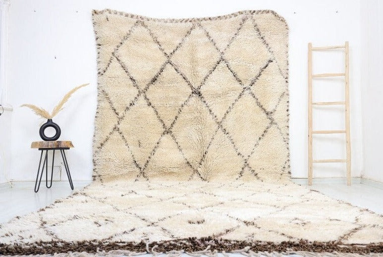 Igider Vintage Moroccan Rug 6'8" x 14'1"