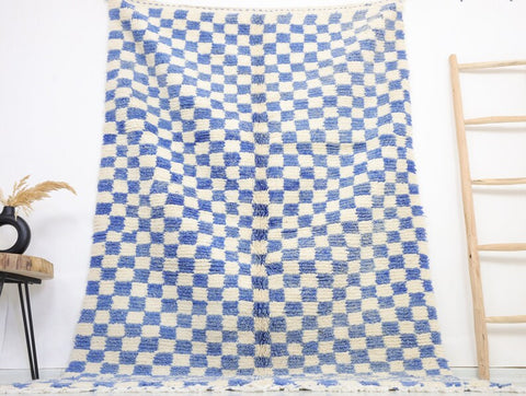 Safae Moroccan Checkered Rug 4'9" x 7'8"